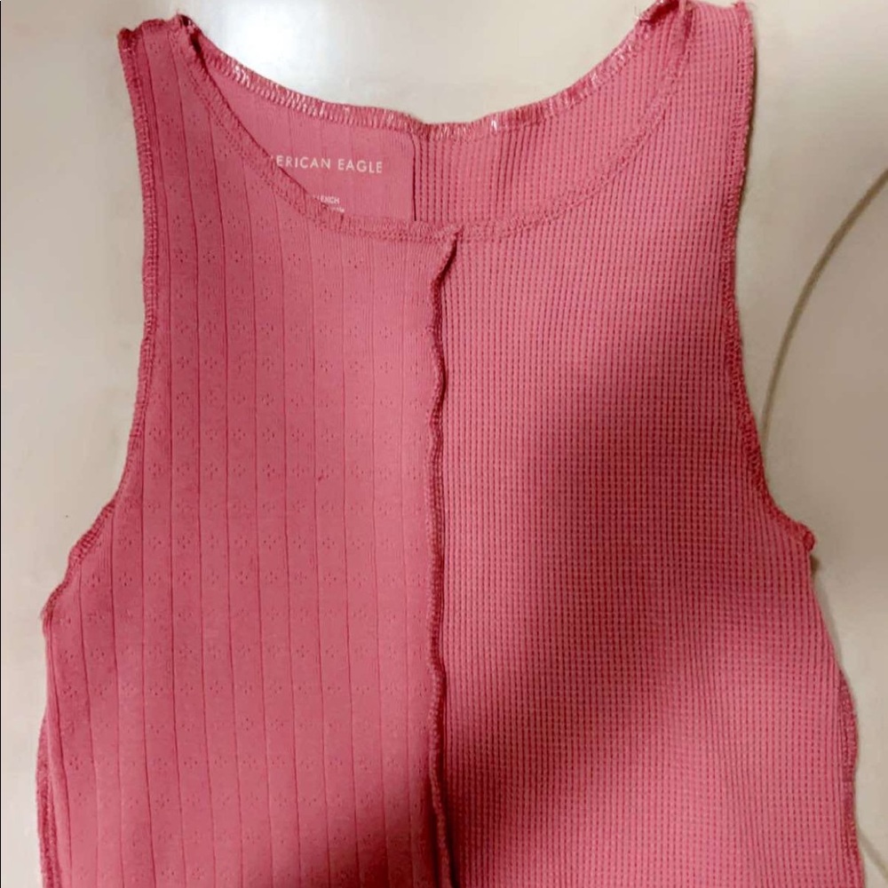 American Eagle cropped shirt
